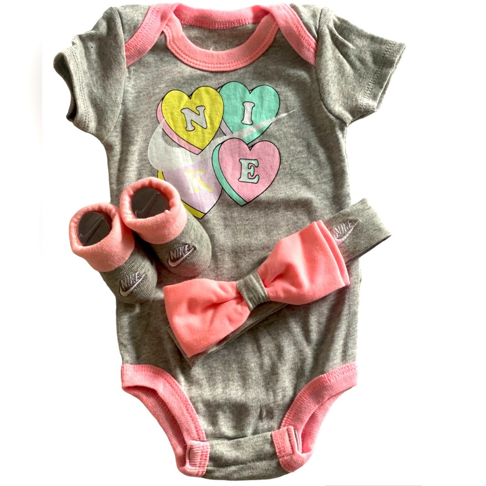 Nike 3 piece set